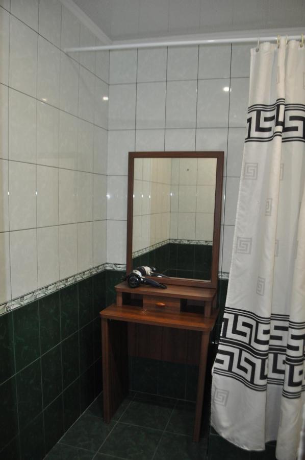 Apartment Near The Bus Station In קרמנצ'וג מראה חיצוני תמונה